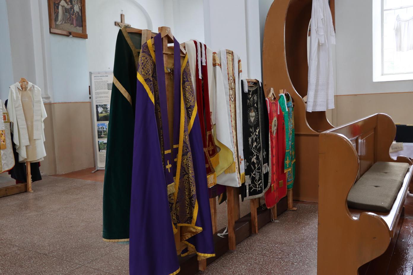 liturģiskie apģērbi