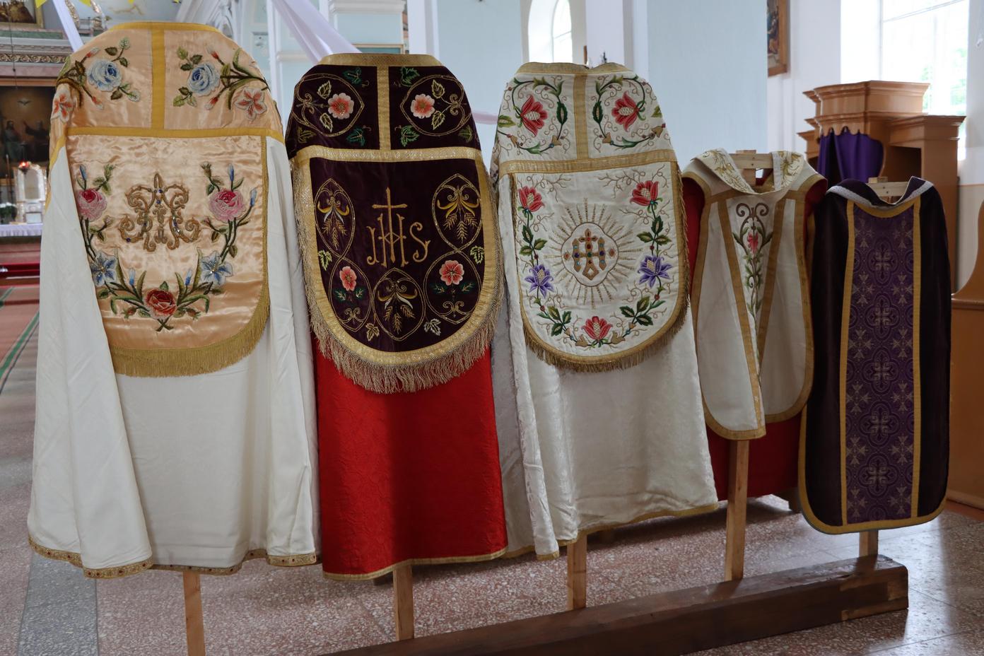 liturģiskie apģērbi