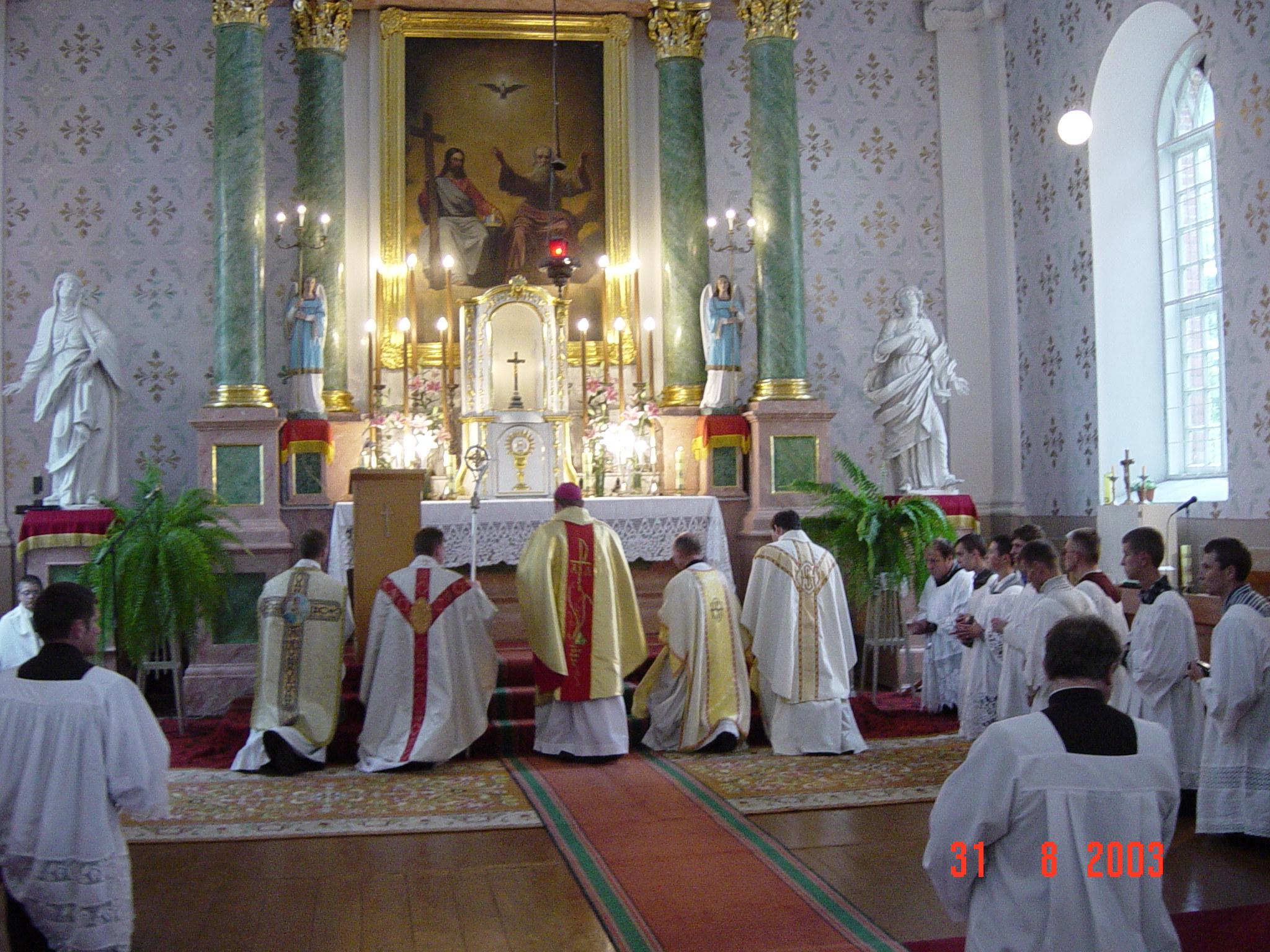 bīskapa Jāņa Bula vizitācija Vārkavas baznīcā